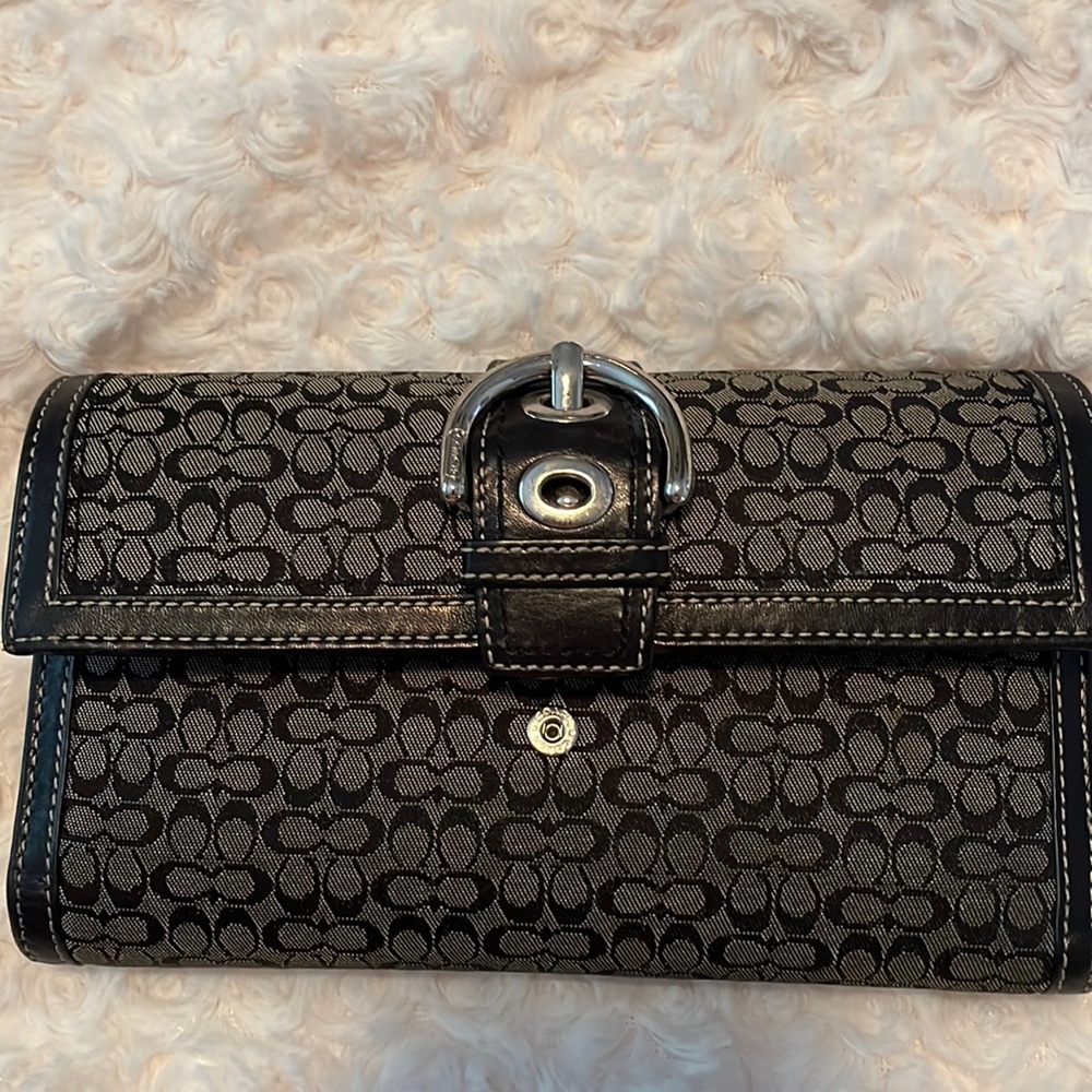 Authentic Coach wallet